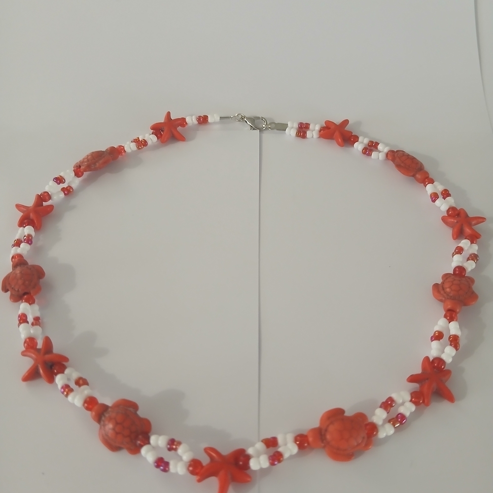 Floral Beaded Necklace - Red and White